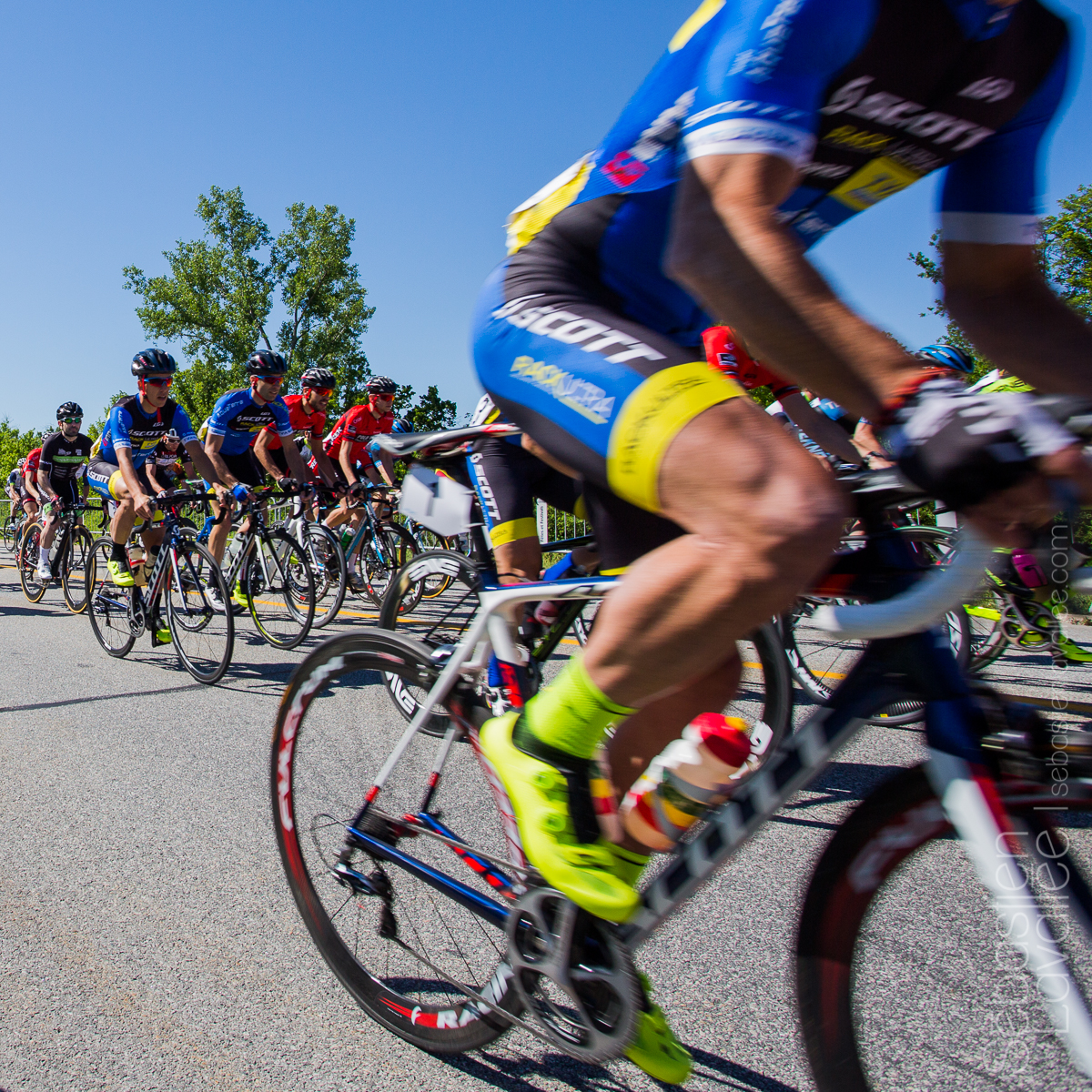 GATINEAU (6 juin 2015) - Grand Prix Cycliste de Gatineau Masculin. Sur la ligne de départ.